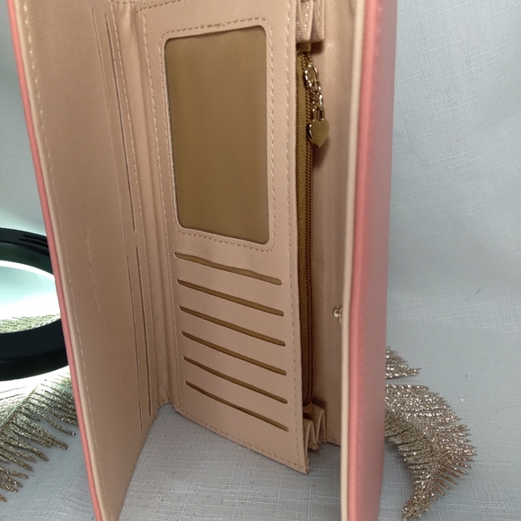 Yodas Leather wallet in light pink - Picture 8 of 9